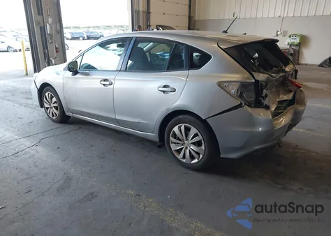 2018 Subaru Impreza 2.0I из США, поврежденный, VIN 4S3GTAA60J3710837